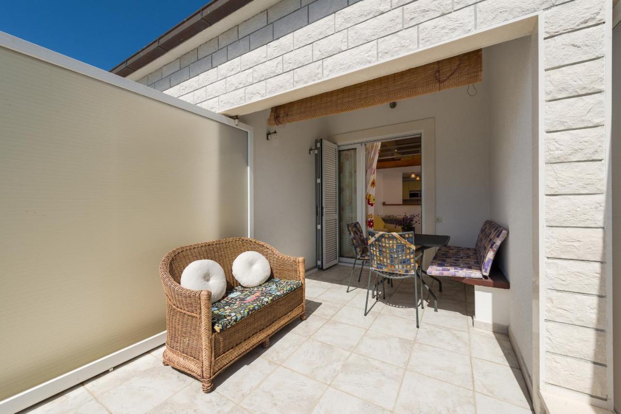Luxury Bellavista Amazing Sea Holidays With Private Beach & Parking Milna  Exterior foto